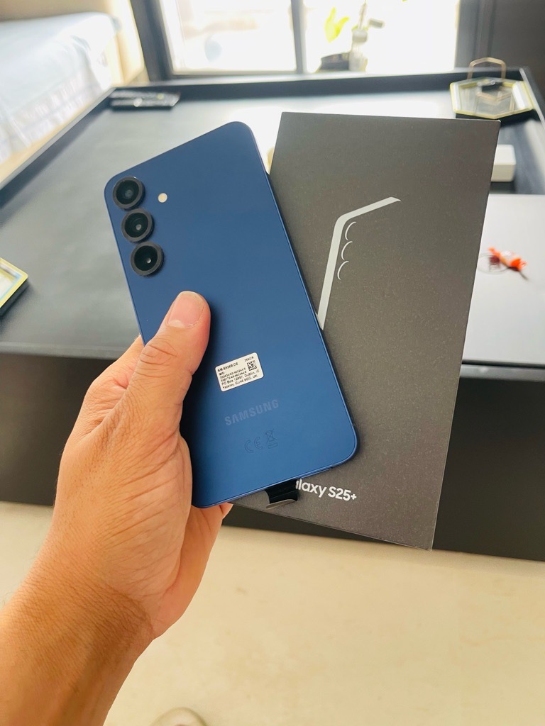 Samsung s25 256G Europe
