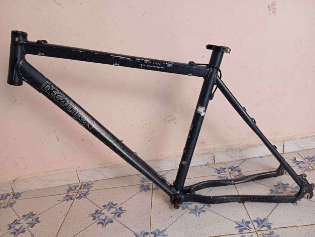 2 cadre vélo aluminium taille L roue 26 