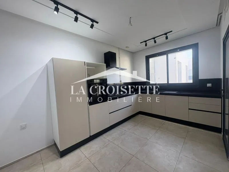 Appartement s3 à La Soukra MAL2144
