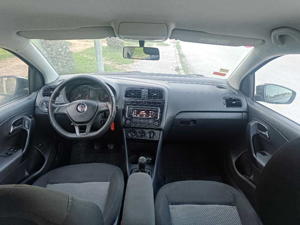 Polo Sedan Trandline Neuf