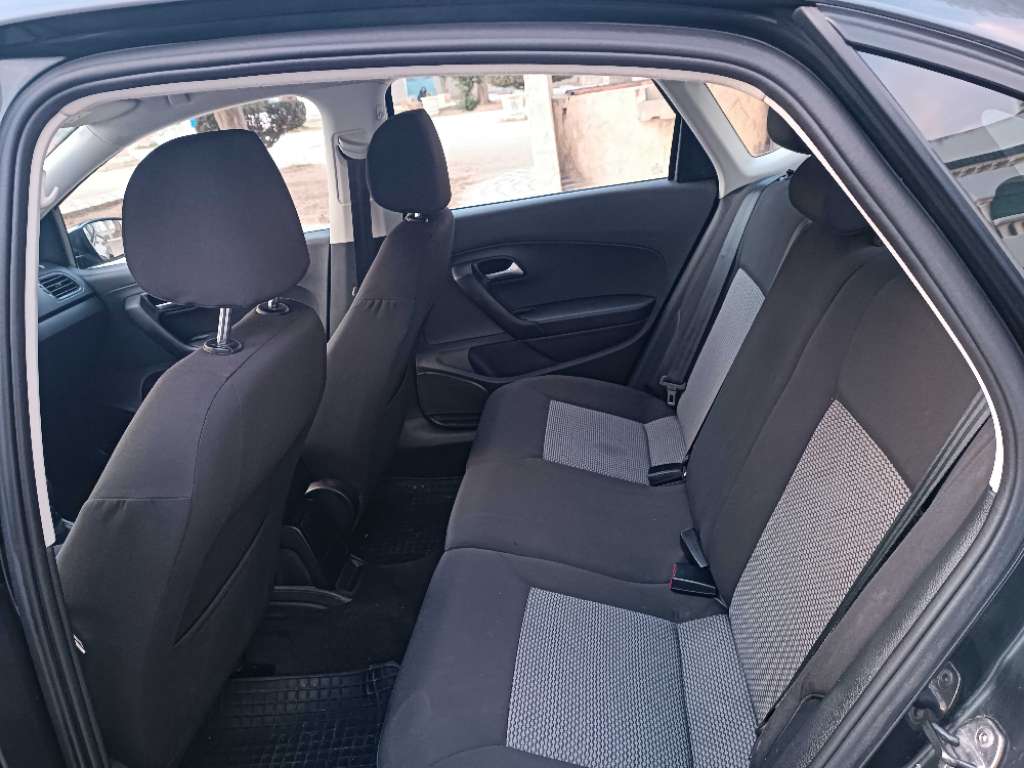 Polo Sedan Trandline Neuf