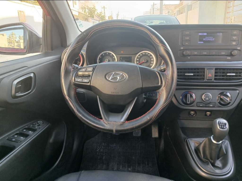 HYUNDAI GRANDE i10 ESSENCE Tel 24 313 594 