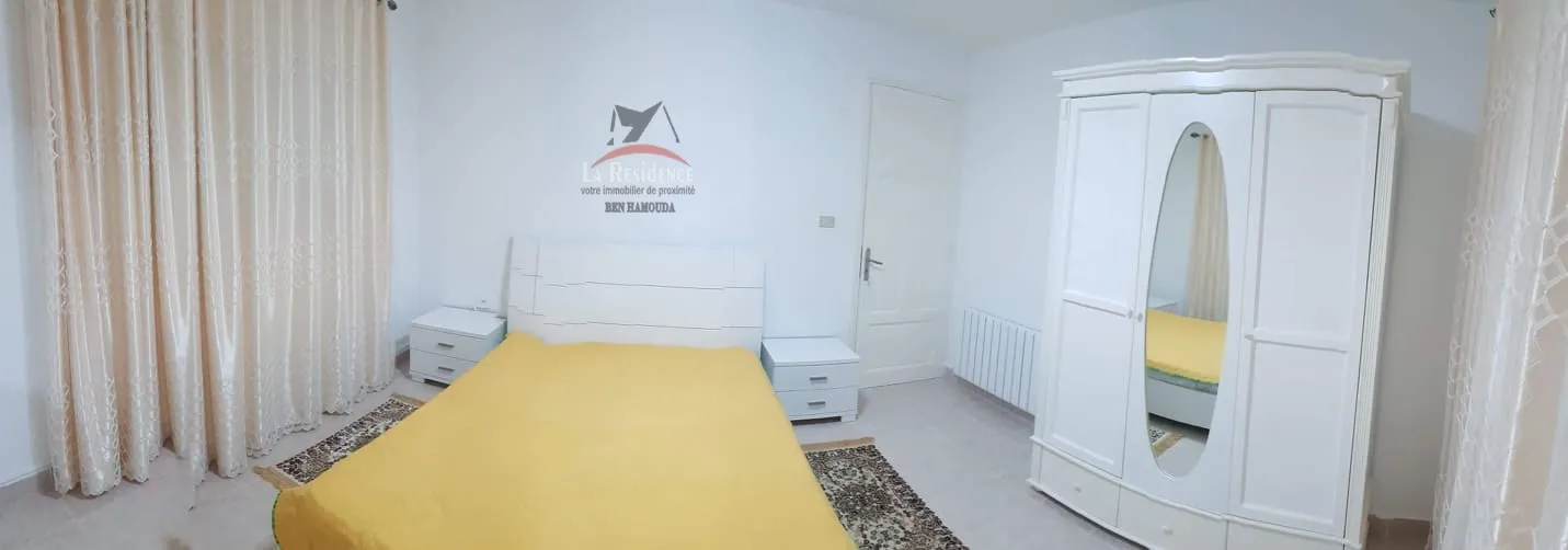 A louer un studio Meublé S+1 pour une longue durée à la corniche