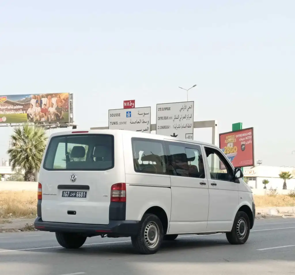 volkswagen transporter T5 ✅ 9 places
