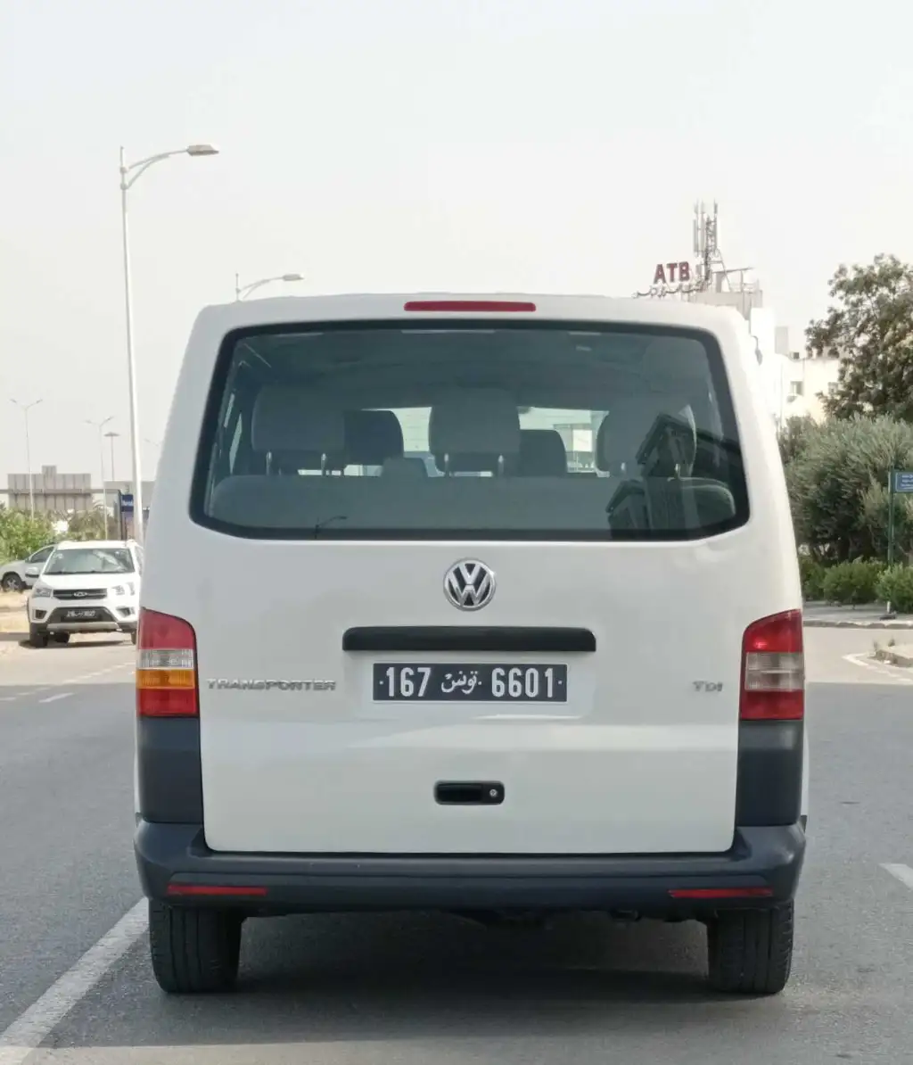 volkswagen transporter T5 ✅ 9 places