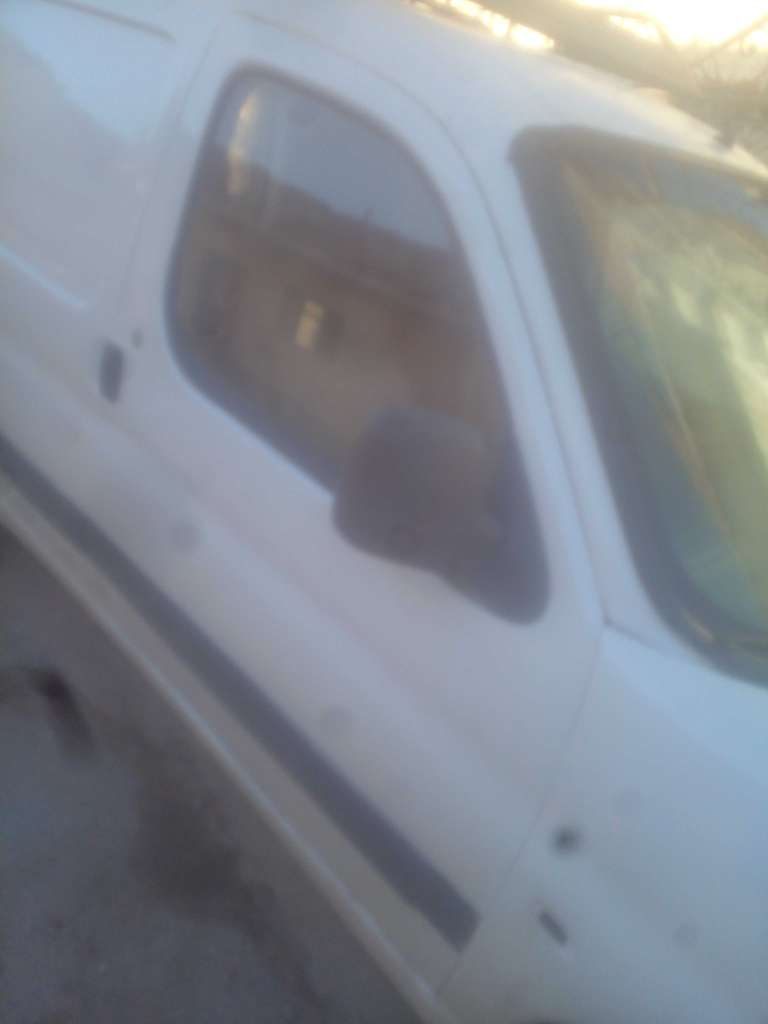 Parthner peugot 8700d