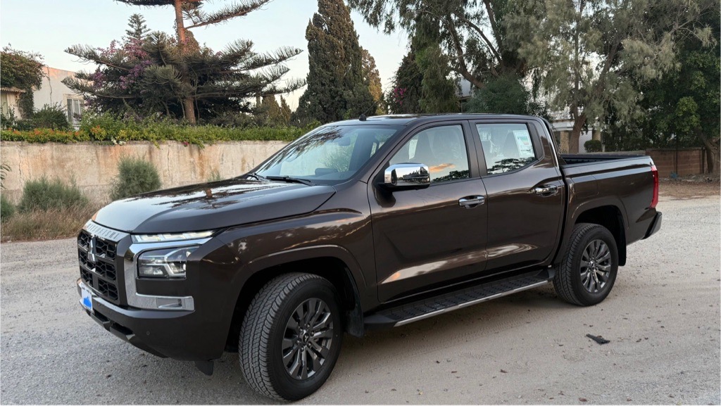 Mitsubishi l200