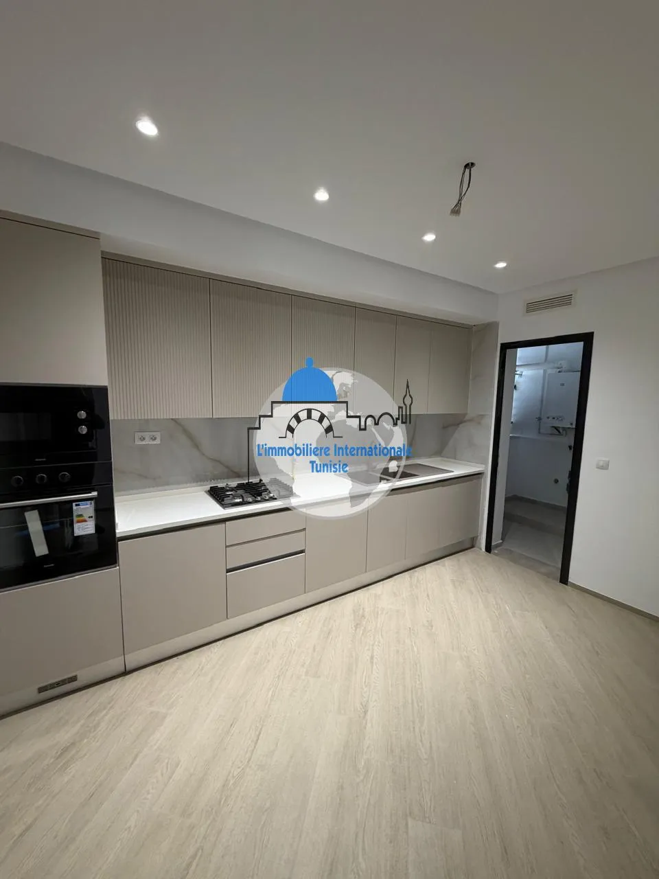 Location annuelle : Appartement de luxe en S+2 à -Sahloul 4