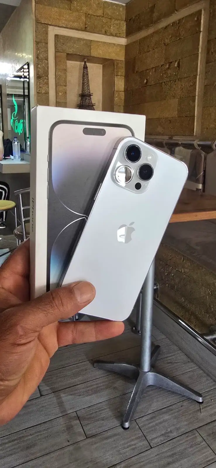 iPhone 14 Pro Max 94% Batry tout d’origine Neuf
