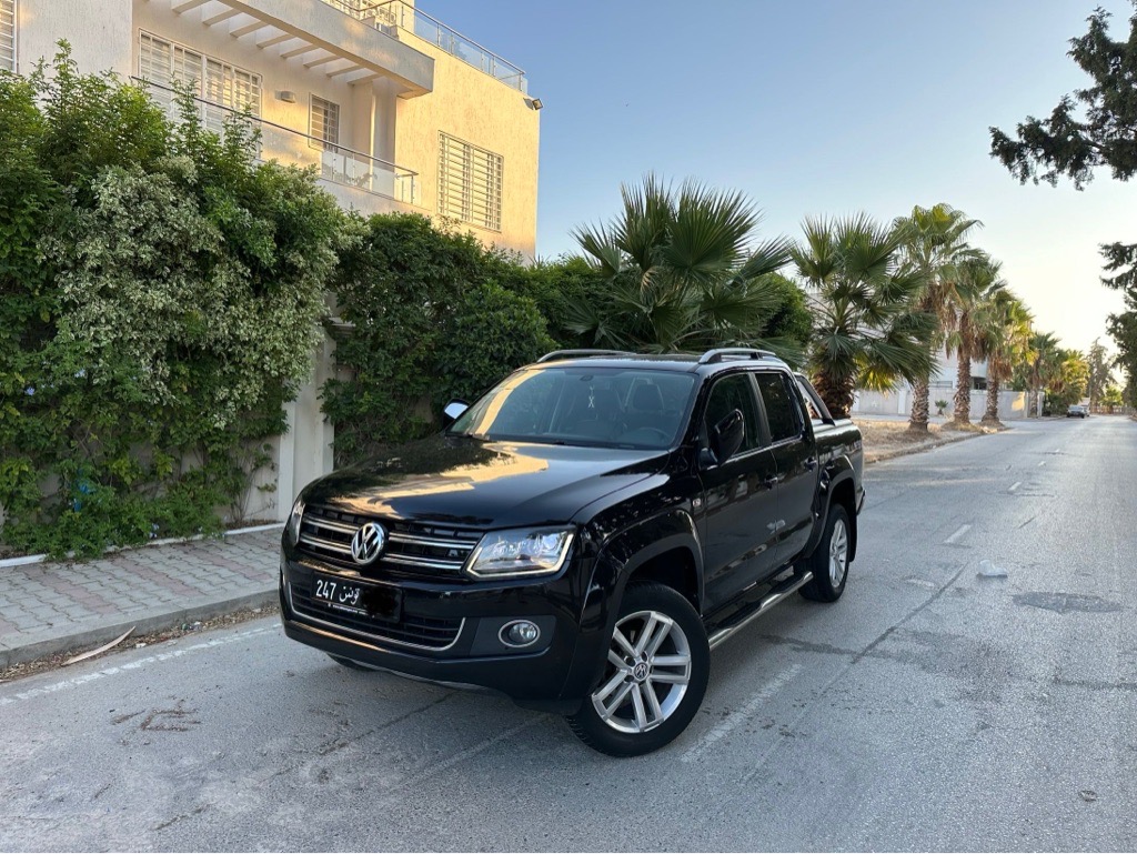 Tres propre  Amarok highlin plus importè bva full options double turbo