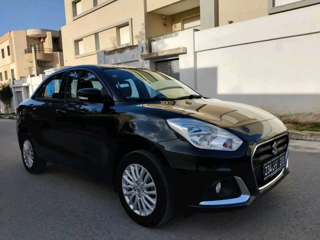 SUZUKI DZAIR GL PREMIÈRE MAIN EN EXCELLENT ÉTAT 