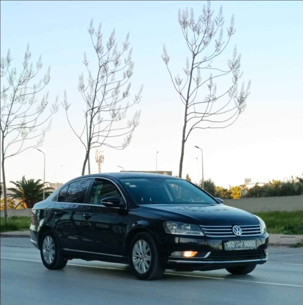 🔔 Volkswagen Passat B8 1.6 TDI BlueMotion

 