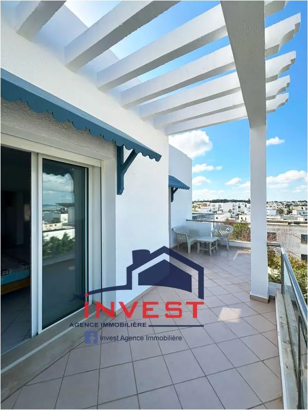 Duplex S+3 avec vue sur mer à Gammarth Supérieur