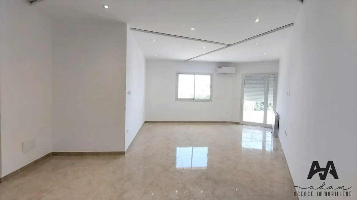 Etage de villa S3 avec abri à AFH1