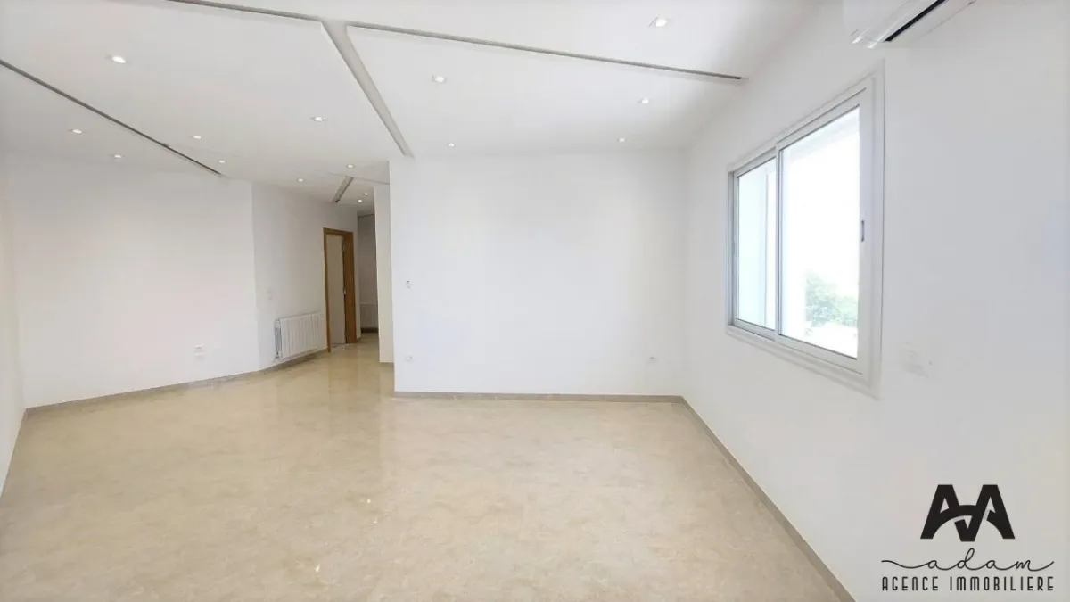 Etage de villa S3 avec abri à AFH1