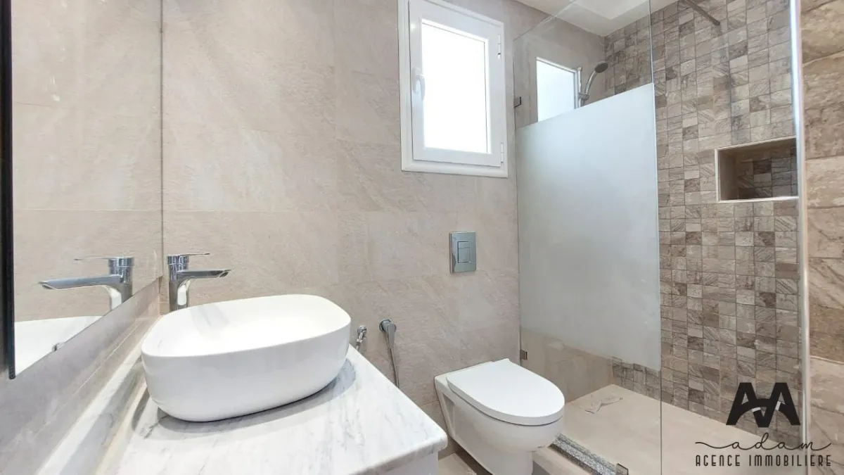 Etage de villa S3 avec abri à AFH1