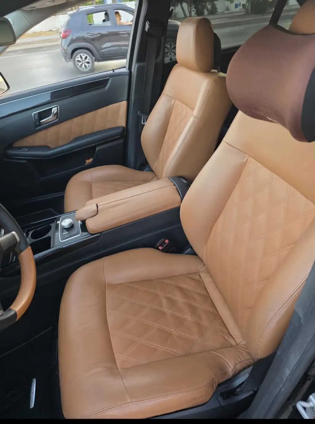 E350 CDI V6 Avantgarde –
MERCEDES W212 CLASSE E TRÈS, BVA, PROPRE ET BIEN ENTRETENUE
