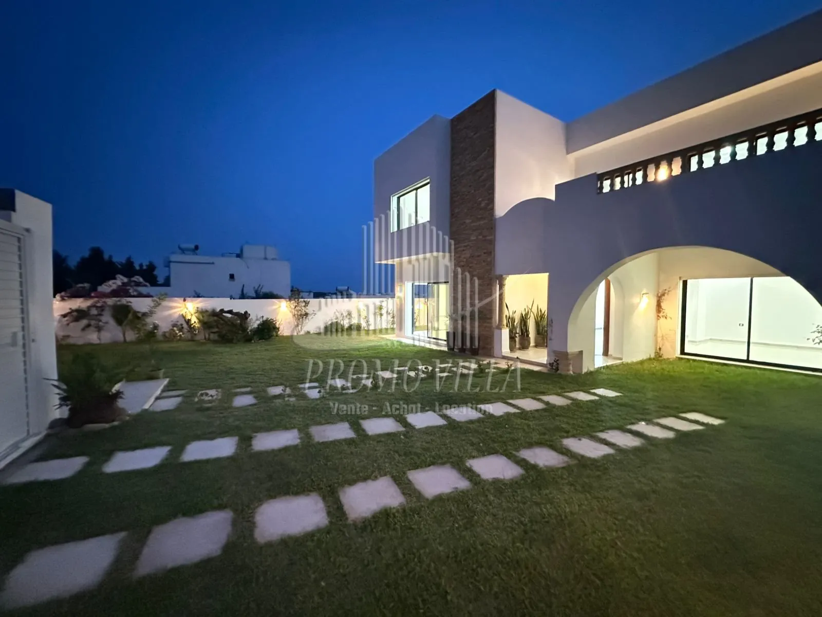 une charmante villa de style arabesque