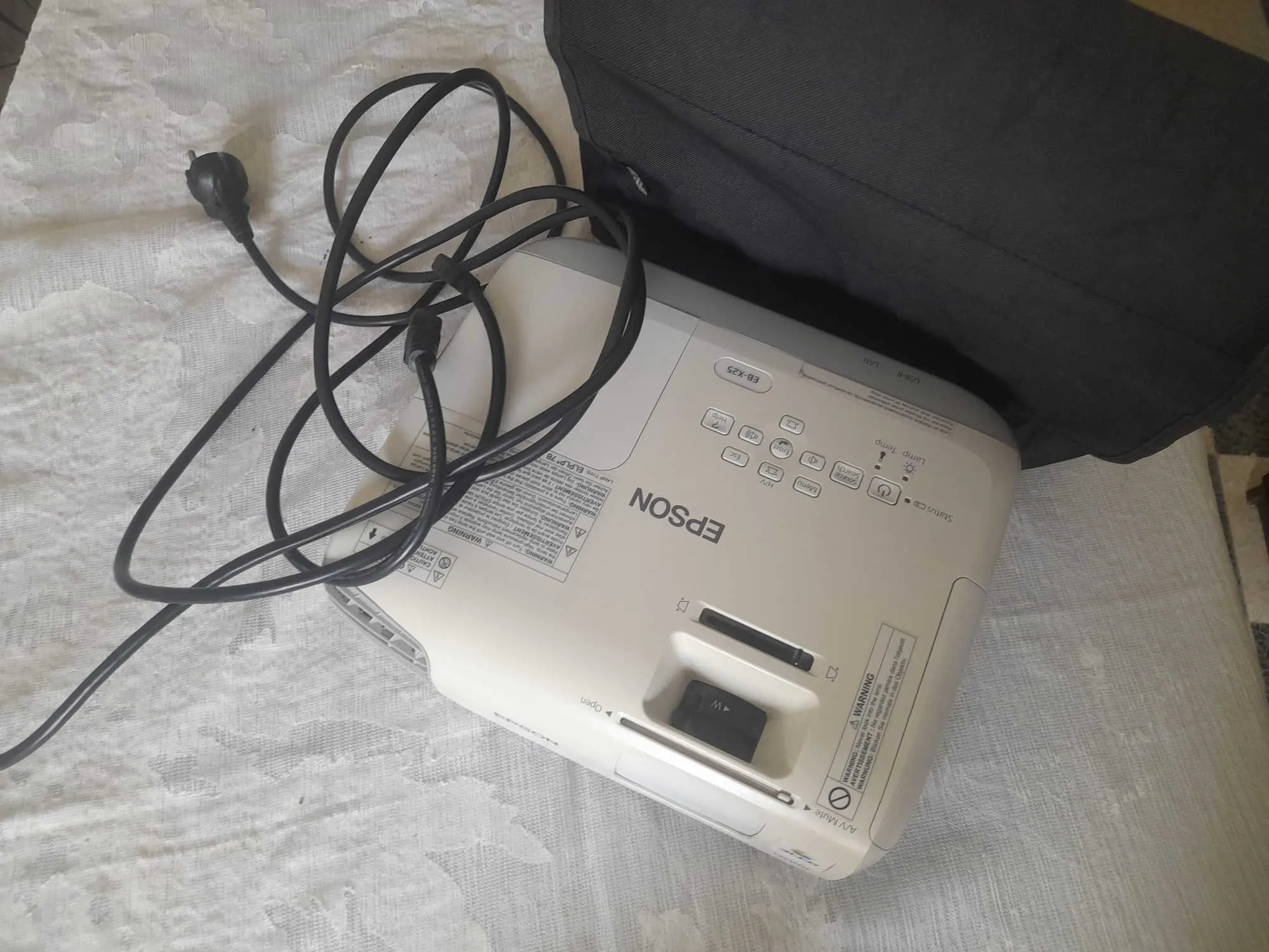 Video projecteur Epson en bon etat 