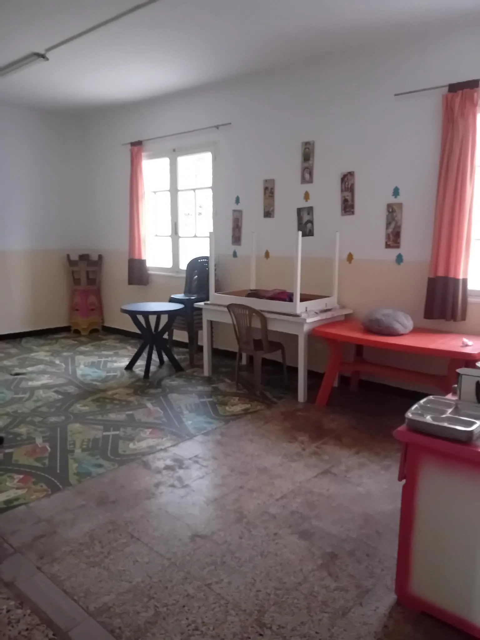 AL RDC villa bureau Den Den