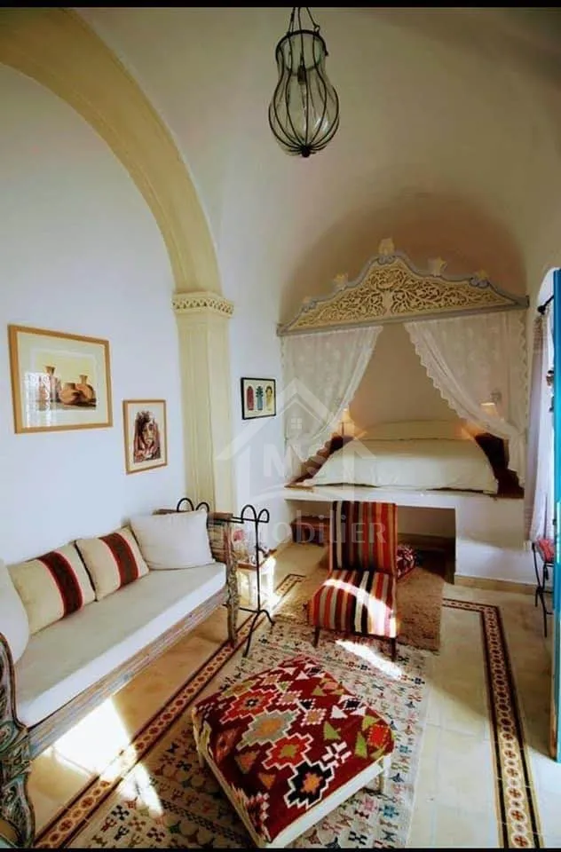 Maison arabesque avec piscine à Nabeul à vendre 51355351