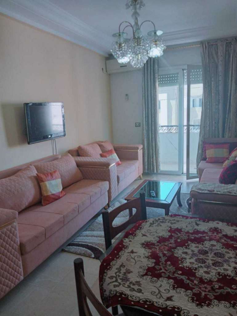 شقق مفروشة اخر طراز في تونس العاصمة أو العوينة 