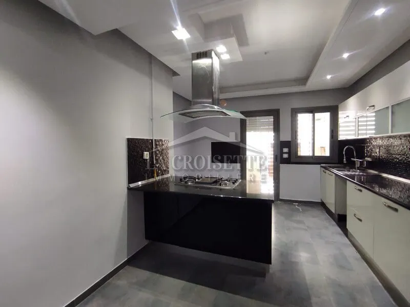 Appartement S+3 aux Jardins de Carthage ZAL2100