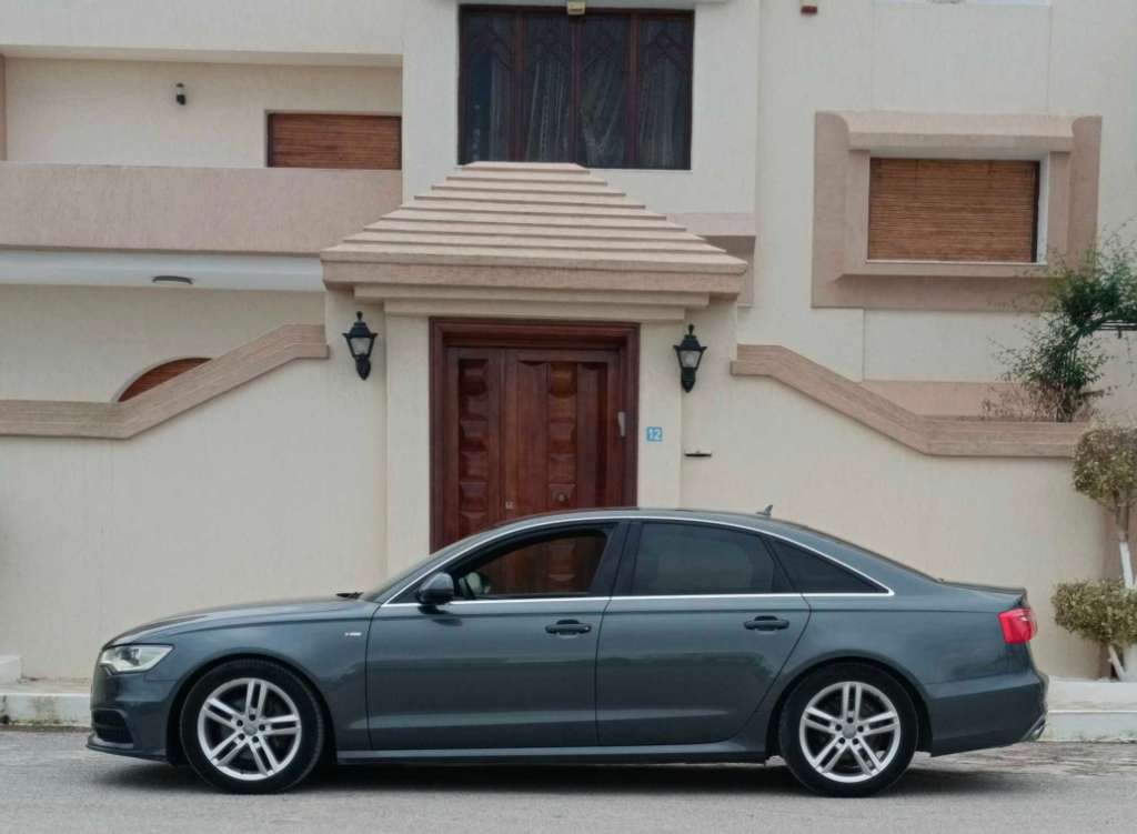 🚘 AUDI A6 2.0L TDI  S line 
