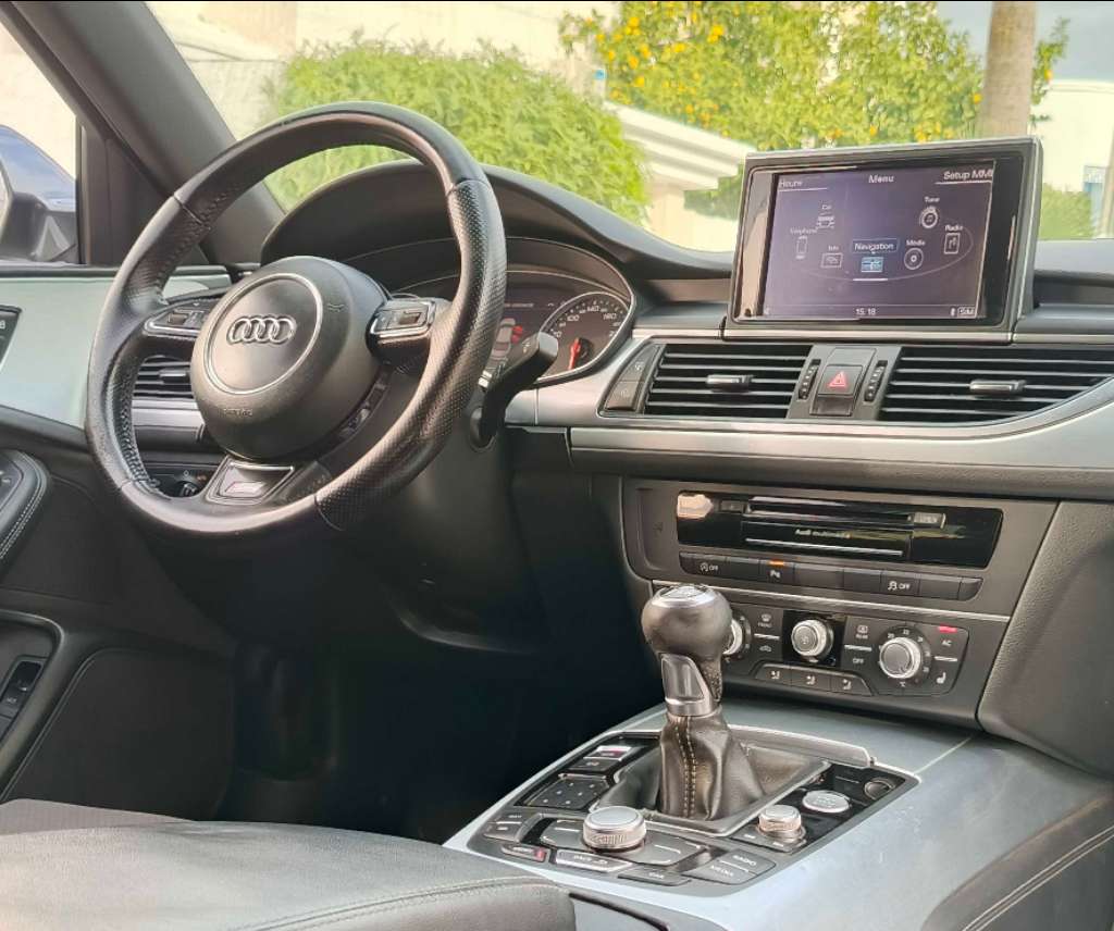 🚘 AUDI A6 2.0L TDI  S line 
