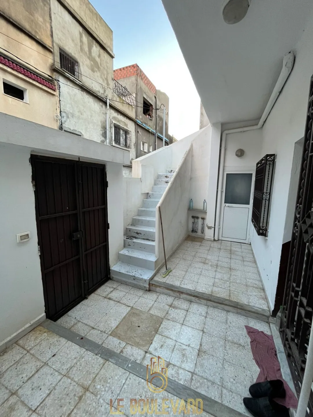 A vendre maison S+2 indépendante à Sidi Achour , Nabeul 