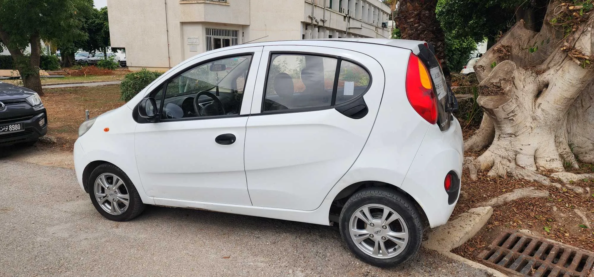 Voiture marque chery première main. Très bonne occasion 