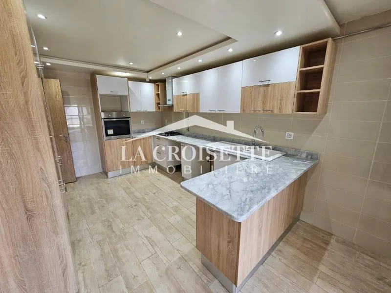 Etage de villa S+2 à La Marsa MEL0604
