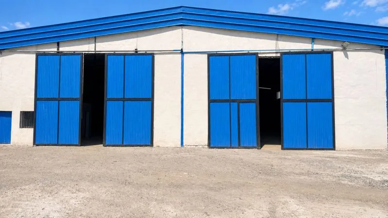 Dépôt neuf 1 000 m² à louer à Naâssen