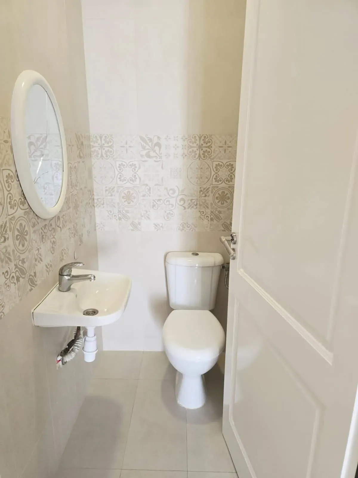 Une Belle Villa Plain-Pied Construite Sur Terrain 450m² 