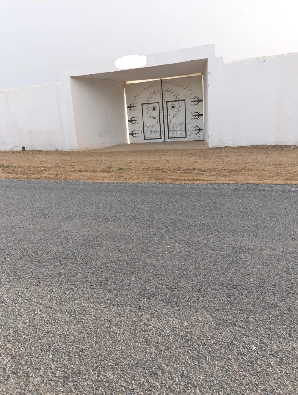 Forfait PRIX EXTRÊMEMENT NÉGOCIABLE TERRAIN entièrement clôturé à HAMMAMET 8200m²