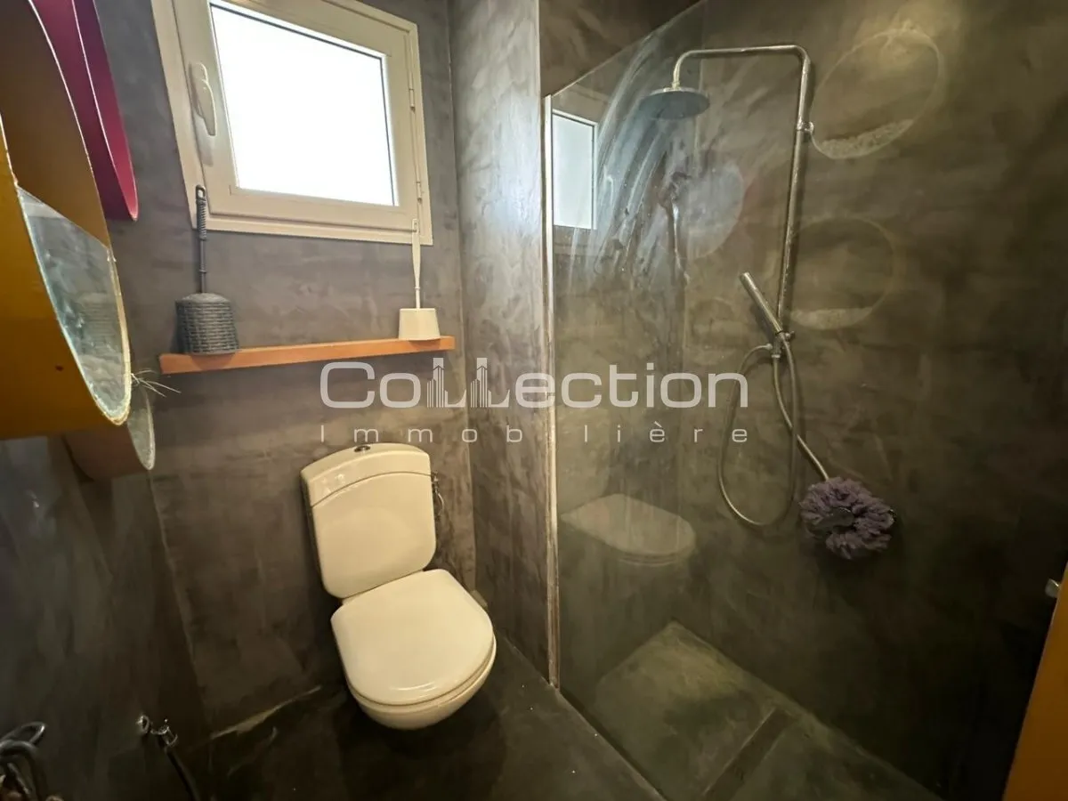 A Vendre un Appartement S+3 à Gammarth