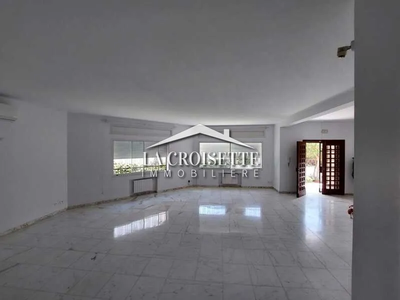 Villa S+5 à La Marsa MVL0217