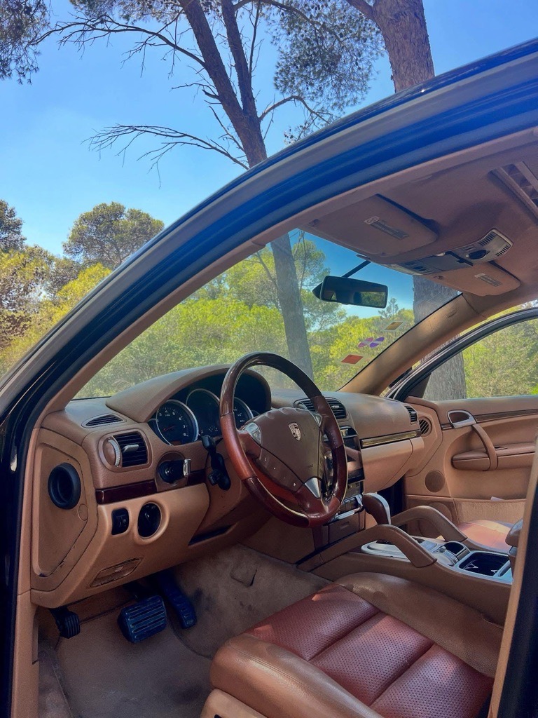 Porshe cayenne