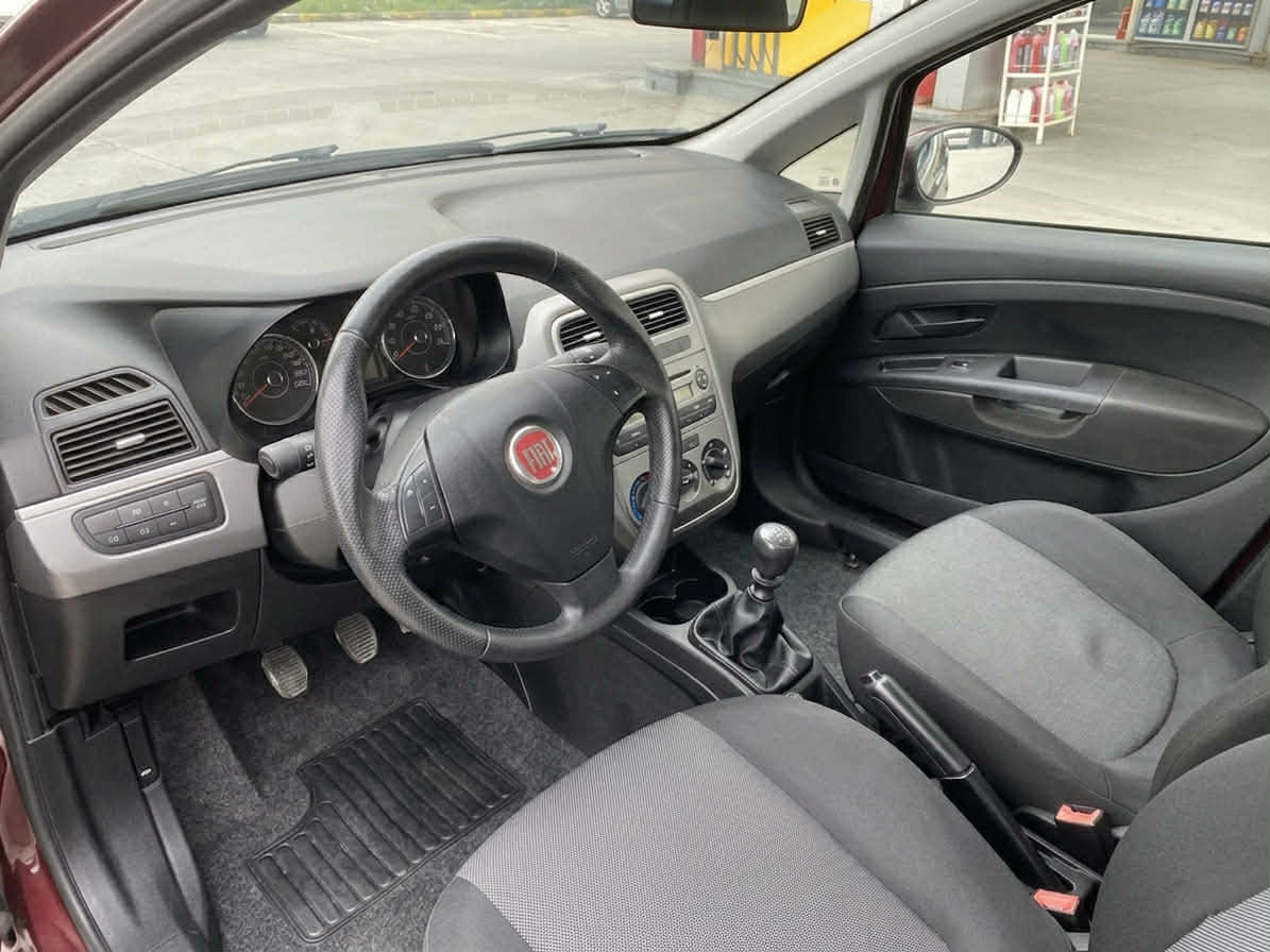 A vendre Fiat punto 1.2 essence