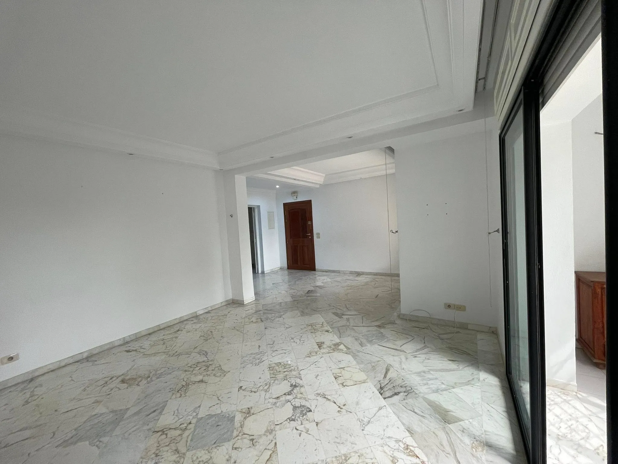 A louer S+2 habitation / usage bureautique Ennaser 2