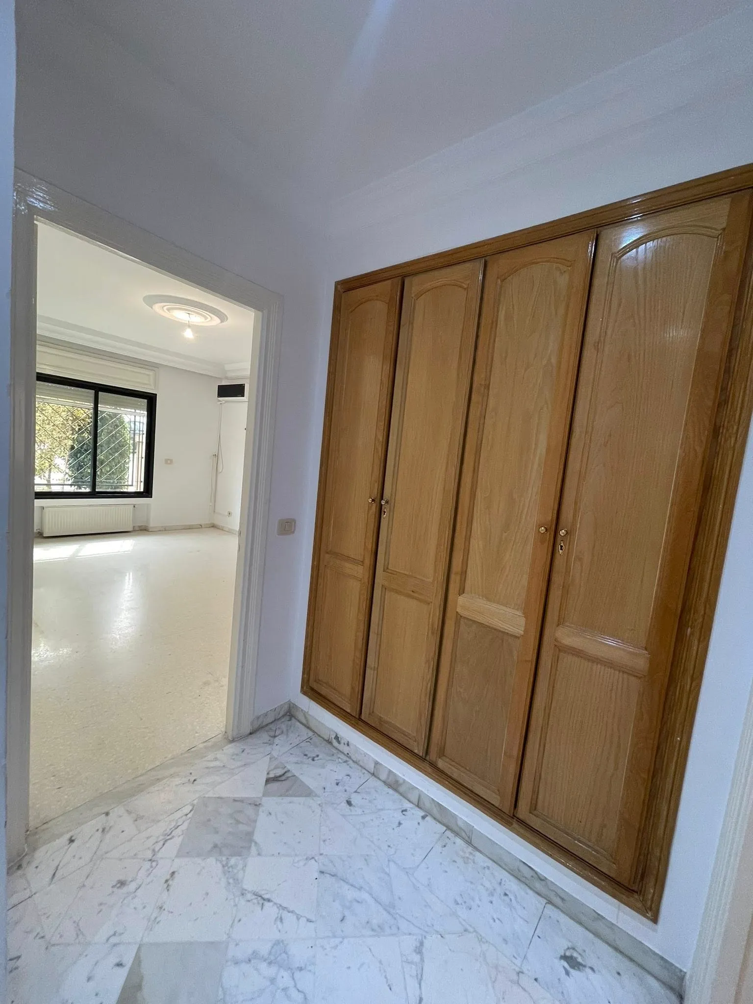 A louer S+2 habitation / usage bureautique Ennaser 2
