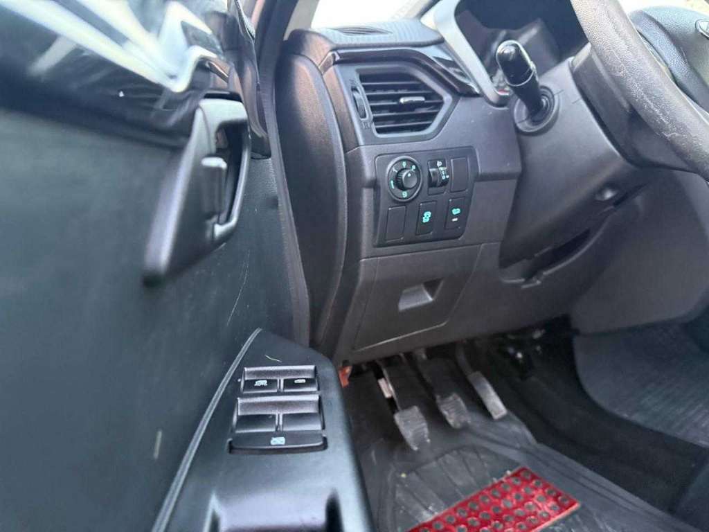 Mahindra kuv k8 1ère main ✋