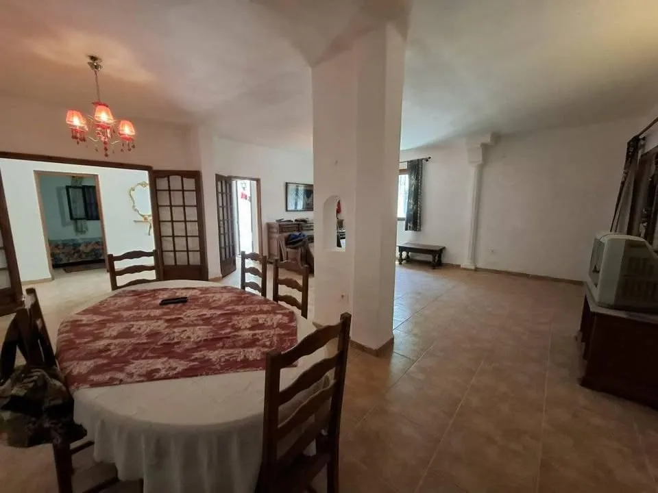 villa arabesque avec jardin 29730412