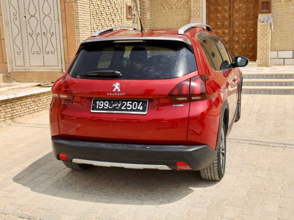 Peugeot 2008 – 2018 – Essence – Full Options – Très bon état