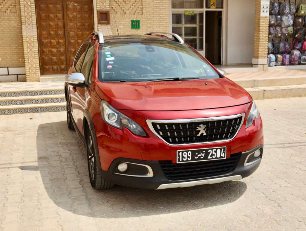 Peugeot 2008 – 2018 – Essence – Full Options – Très bon état