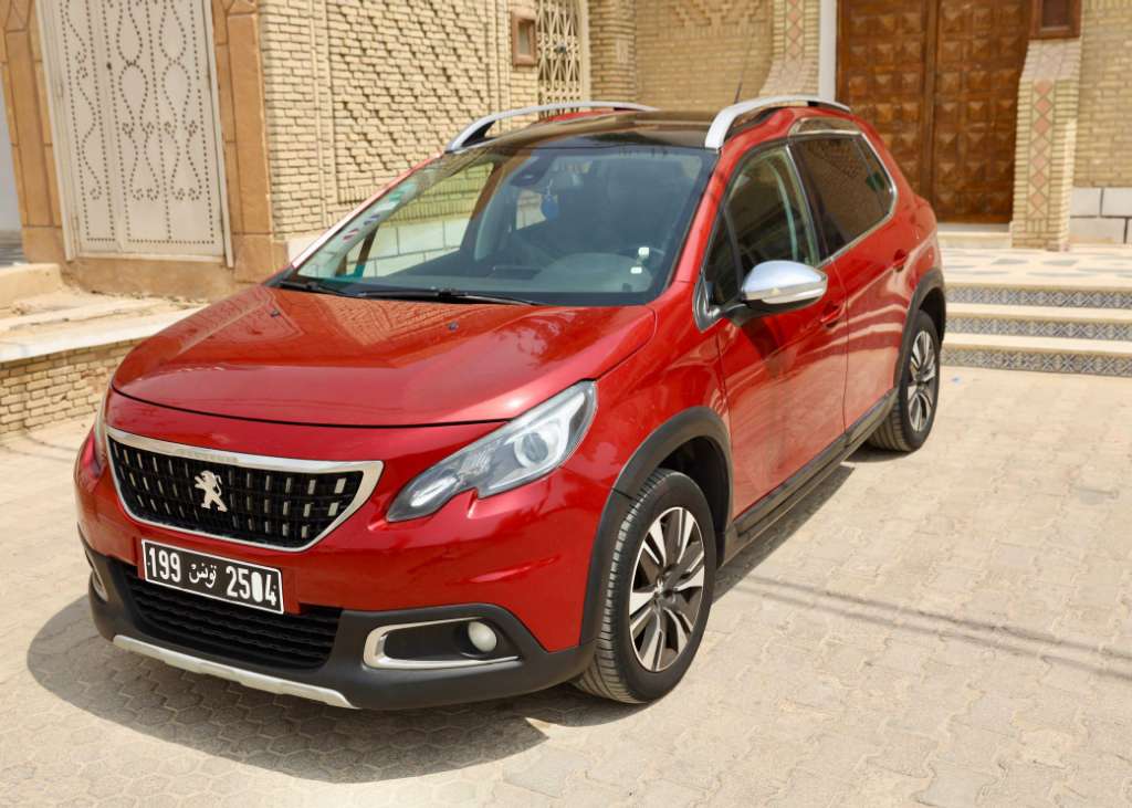 Peugeot 2008 – 2018 – Essence – Full Options – Très bon état