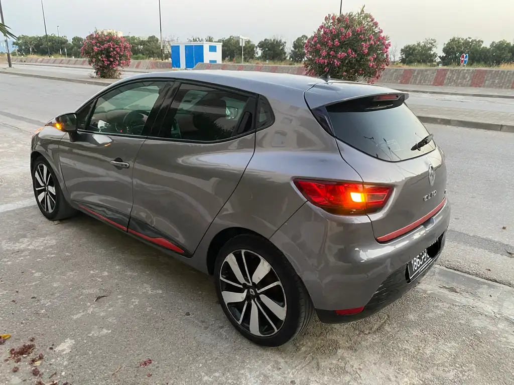 Clio 4 DYNAMIQUE