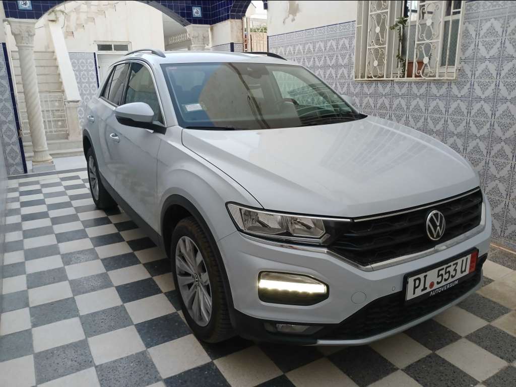 VOLKSWAGEN T-ROC ESSENCE 