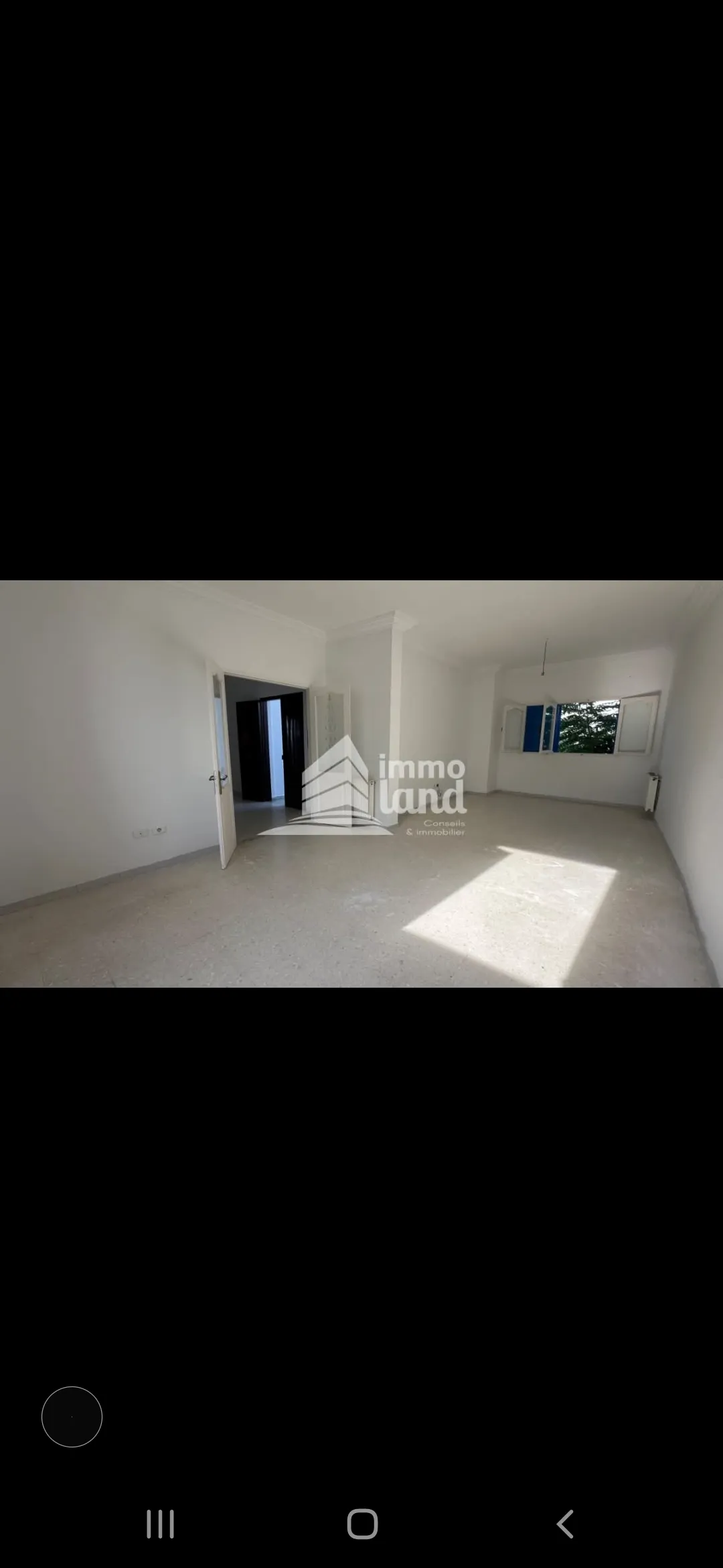 A louer étage de villa S+3 à la marsa