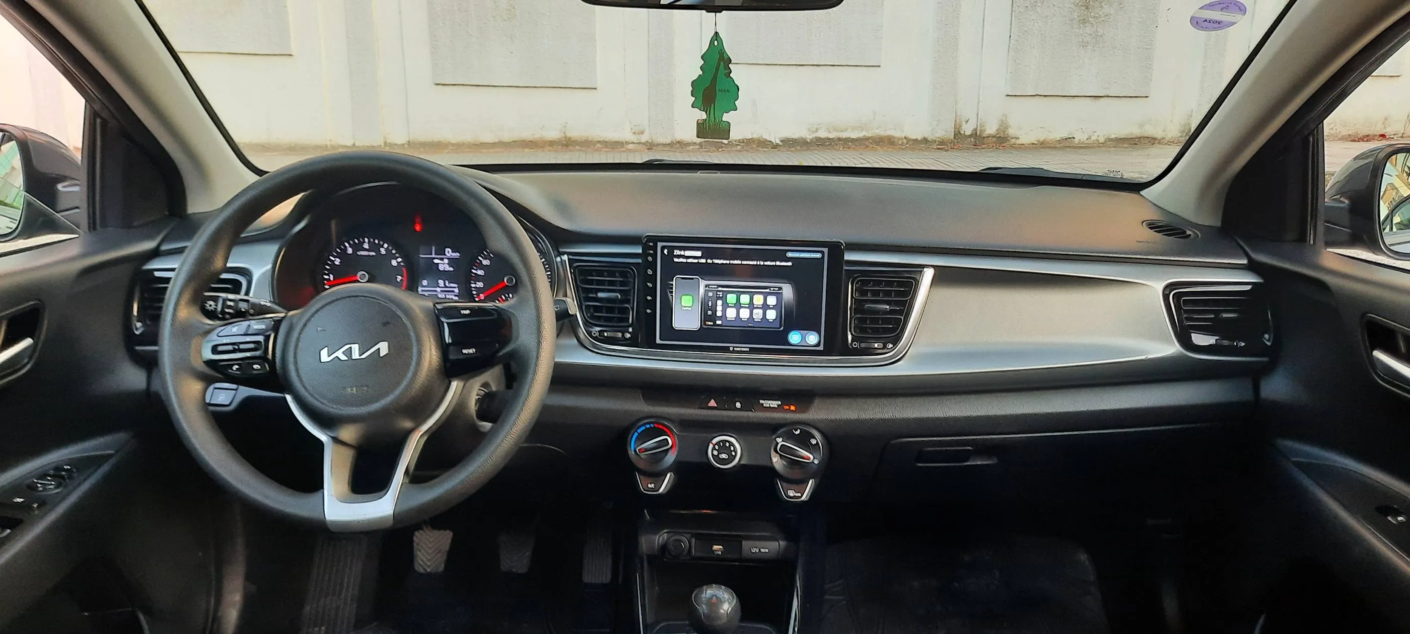 Kia Rio Hatchbak état origine 2022 4cylindres Tl:28431642
